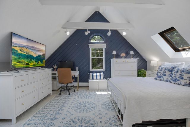 835 Old Barnstable Road, Waquoit, MA 02536