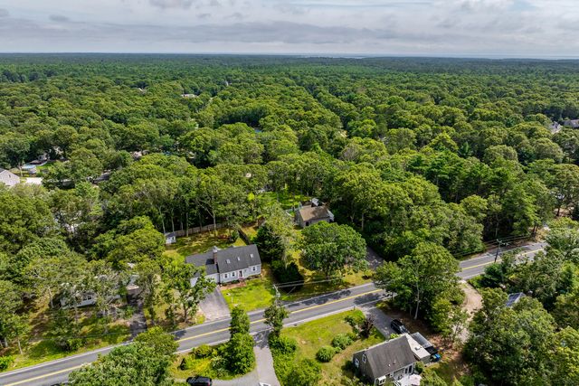 835 Old Barnstable Road, Waquoit, MA 02536