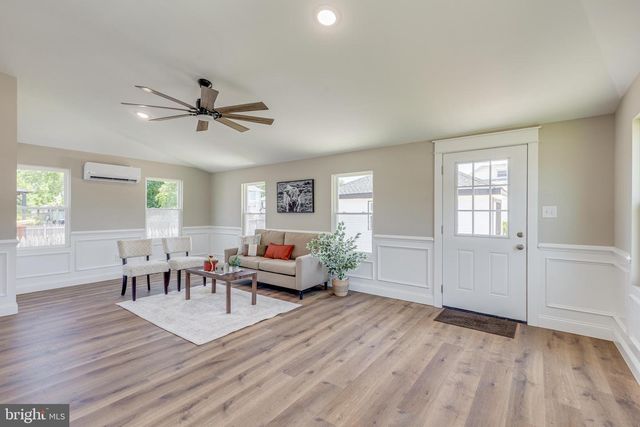 408 MARNE HWY, Hainesport, NJ 08036