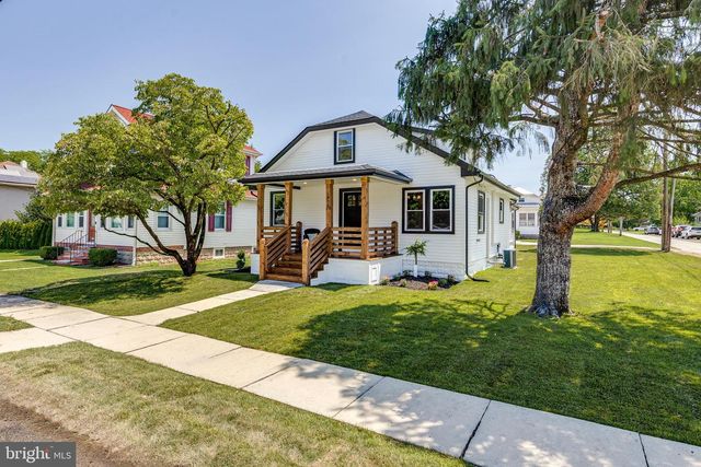 408 MARNE HWY, Hainesport, NJ 08036