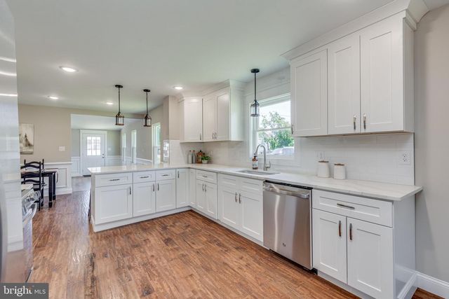 408 MARNE HWY, Hainesport, NJ 08036