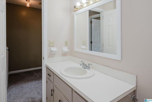 2513 HAMPSTEAD DRIVE, Birmingham, AL 35235