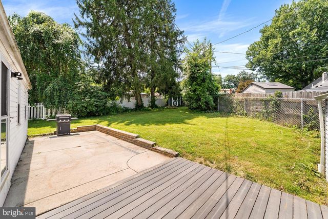 124 N LINE RD, Newtown Square, PA 19073