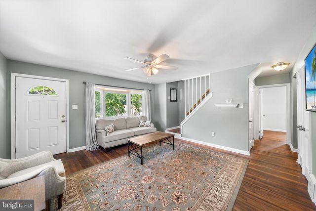 124 N LINE RD, Newtown Square, PA 19073
