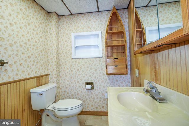 1037 DOCKSER DR, Crownsville, MD 21032