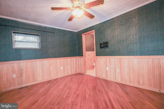 1037 DOCKSER DR, Crownsville, MD 21032