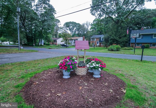1037 DOCKSER DR, Crownsville, MD 21032