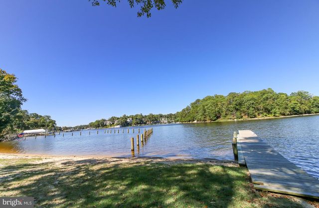 1037 DOCKSER DR, Crownsville, MD 21032