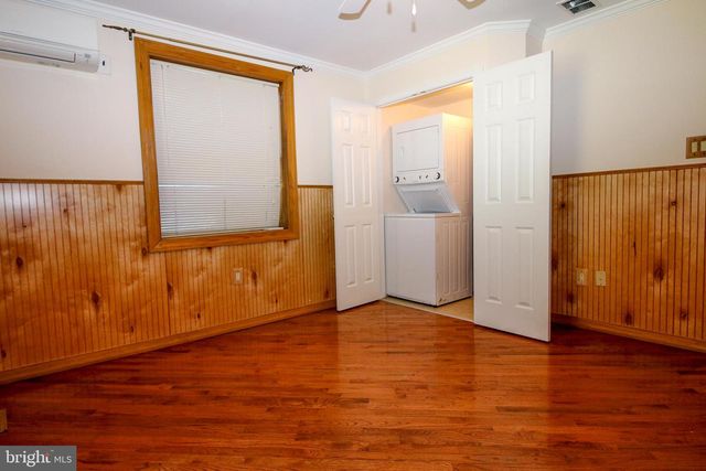 1037 DOCKSER DR, Crownsville, MD 21032