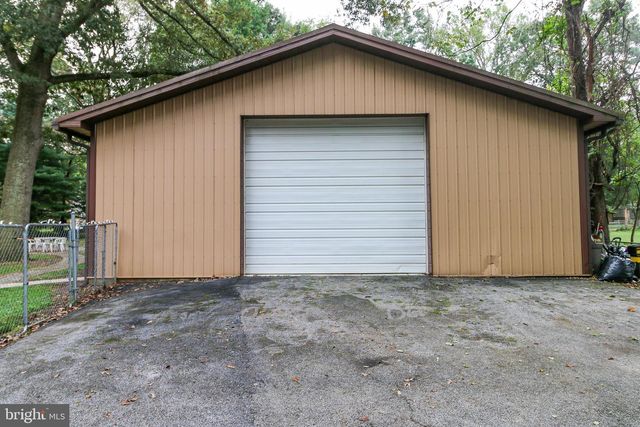 1037 DOCKSER DR, Crownsville, MD 21032