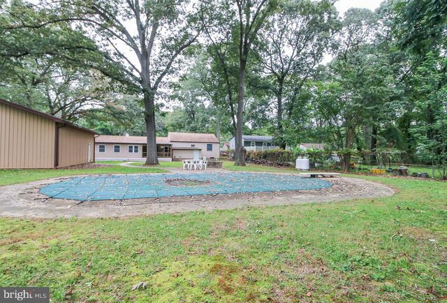 1037 DOCKSER DR, Crownsville, MD 21032