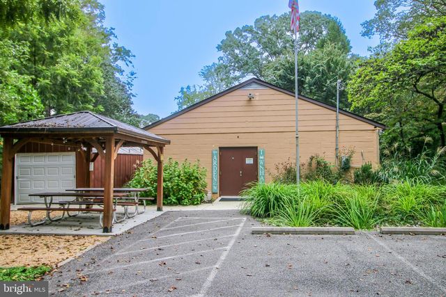 1037 DOCKSER DR, Crownsville, MD 21032