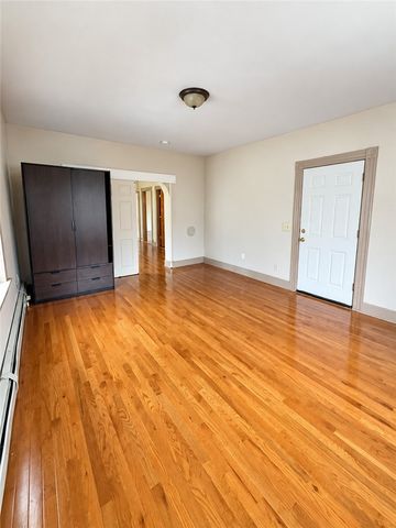 66 Goddard Street 3, Providence, RI 02908