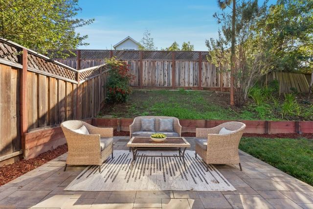 2157 Harkins Avenue, Menlo Park, CA 94025