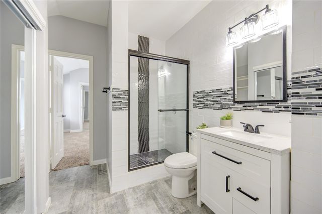 9351 Royal Way, Houston, TX 77083