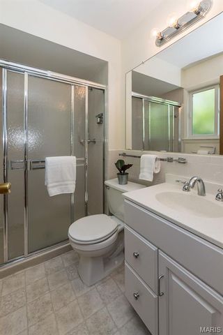 12432 Glennoble Drive, Maryland Heights, MO 63043