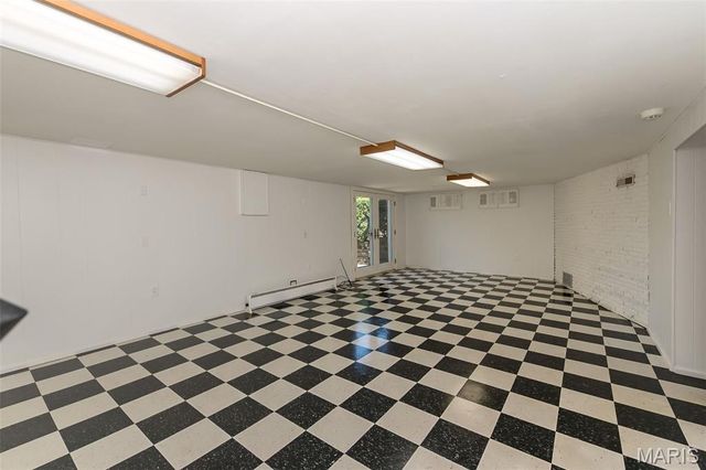 12432 Glennoble Drive, Maryland Heights, MO 63043