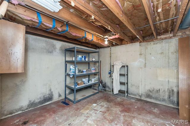 12432 Glennoble Drive, Maryland Heights, MO 63043