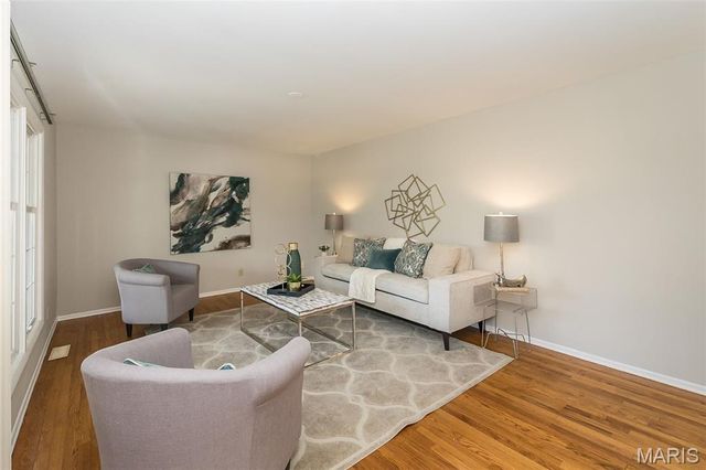 12432 Glennoble Drive, Maryland Heights, MO 63043