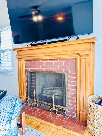 303 W Market St, Leitchfield, KY 42754