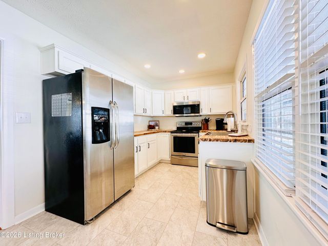 303 W Market St, Leitchfield, KY 42754