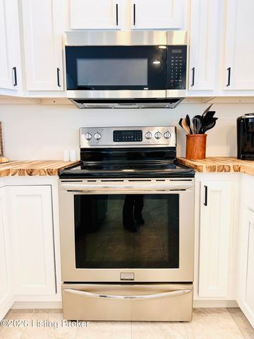 303 W Market St, Leitchfield, KY 42754