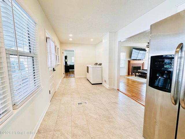 303 W Market St, Leitchfield, KY 42754