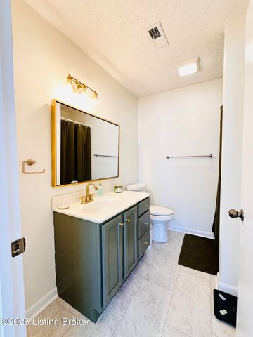 303 W Market St, Leitchfield, KY 42754