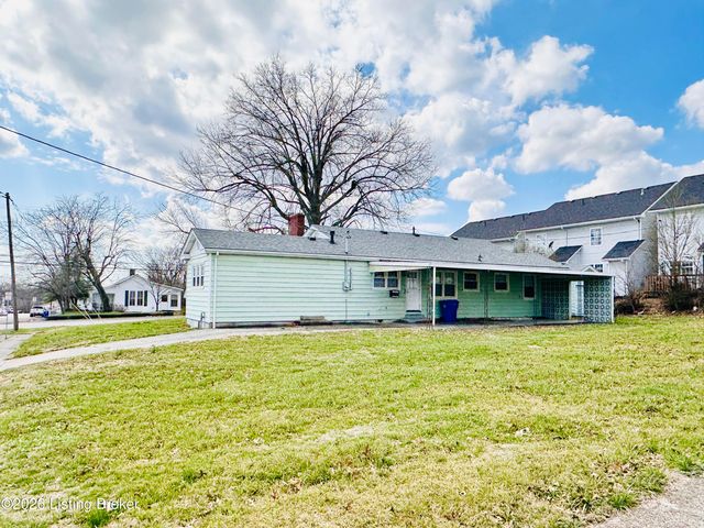 303 W Market St, Leitchfield, KY 42754