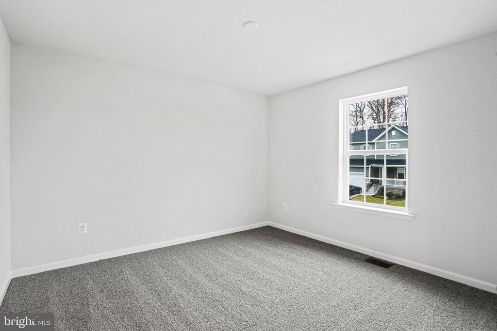 Image 32 of property listing at 88 CATALPA DR, North East, MD 21901