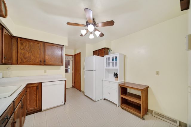 2901 PRESTA Court, Erie, PA 16506