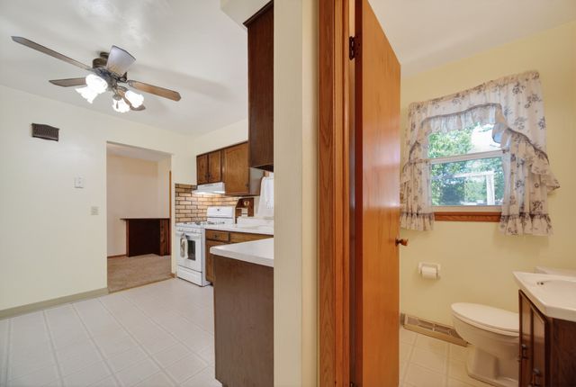 2901 PRESTA Court, Erie, PA 16506