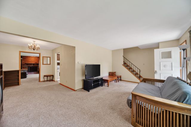 2901 PRESTA Court, Erie, PA 16506