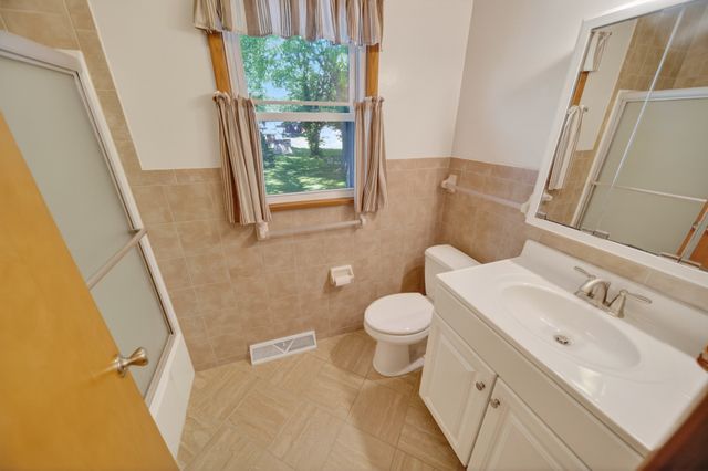 2901 PRESTA Court, Erie, PA 16506