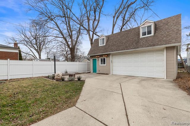 700 PRINCETON Road, Berkley, MI 48072