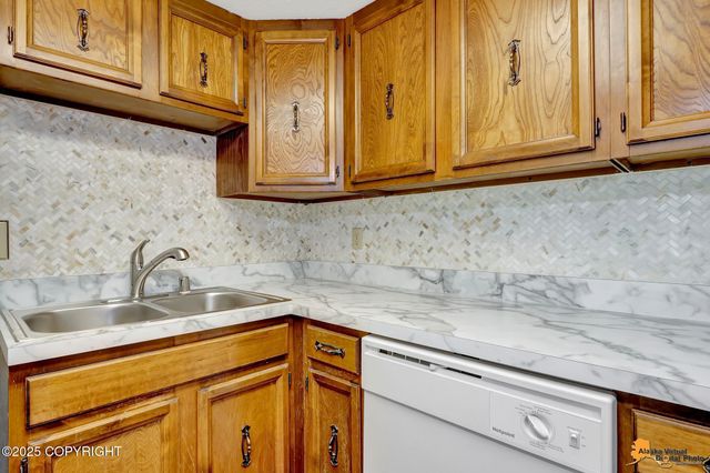 6631 Weimer Drive, #F, Anchorage, AK 99502