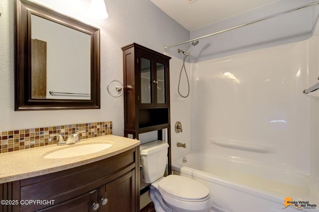 6631 Weimer Drive, #F, Anchorage, AK 99502