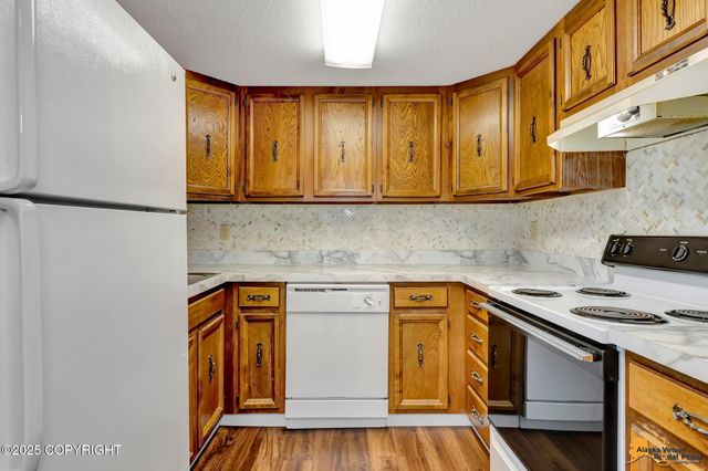 6631 Weimer Drive, #F, Anchorage, AK 99502