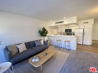 1655 E Palm Canyon Drive 318, Palm Springs, CA 92264