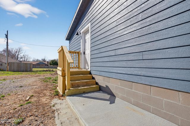 1704 S Wood Street, Galena, KS 66739