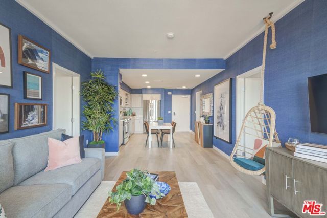 160 S Ventura Avenue 160-401, Ventura, CA 93001