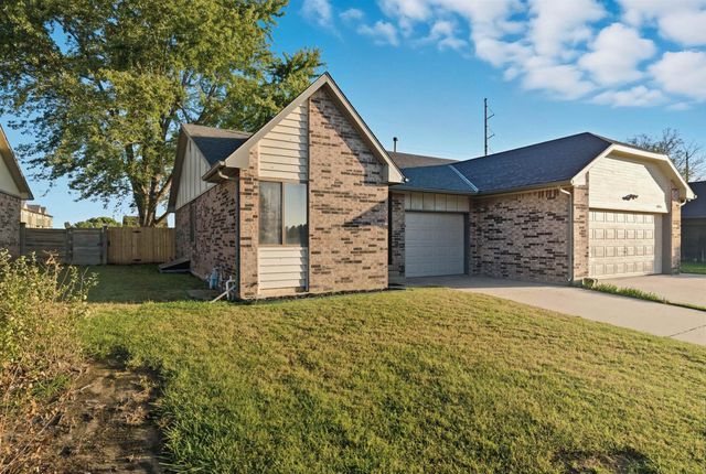 6808 W O'Neil, Wichita, KS 67212
