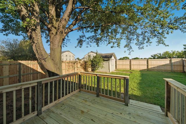 6808 W O'Neil, Wichita, KS 67212