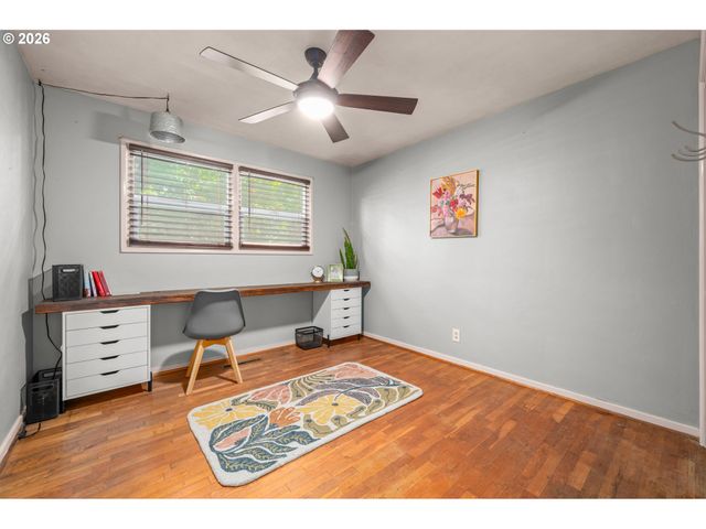 880 HUGHES St, Eugene, OR 97402