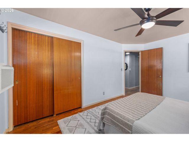 880 HUGHES St, Eugene, OR 97402