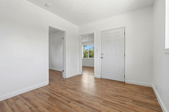 12557 Avenue 406, Cutler, CA 93615