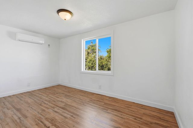 12557 Avenue 406, Cutler, CA 93615