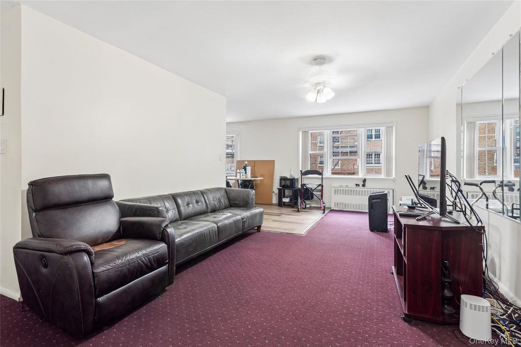 14930 88th Street 2E, Howard Beach, NY 11414 — photo 3
