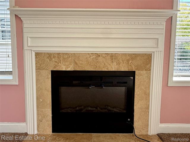 1930 Alexander Drive, Westland, MI 48186