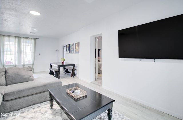 258 S SUTHERLAND Street, Globe, AZ 85501